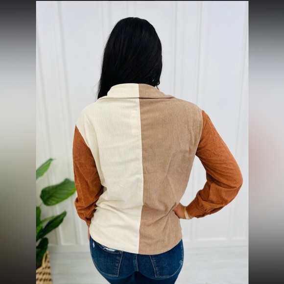 Meet Me In The Middle Shacket - Picture 2 of 3